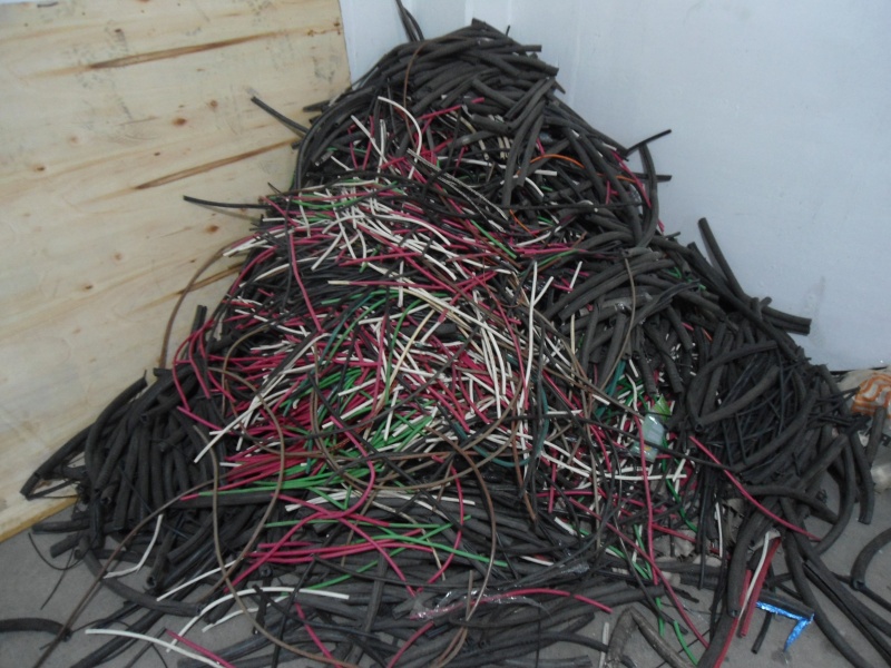 Desperdicio de cables de cobre